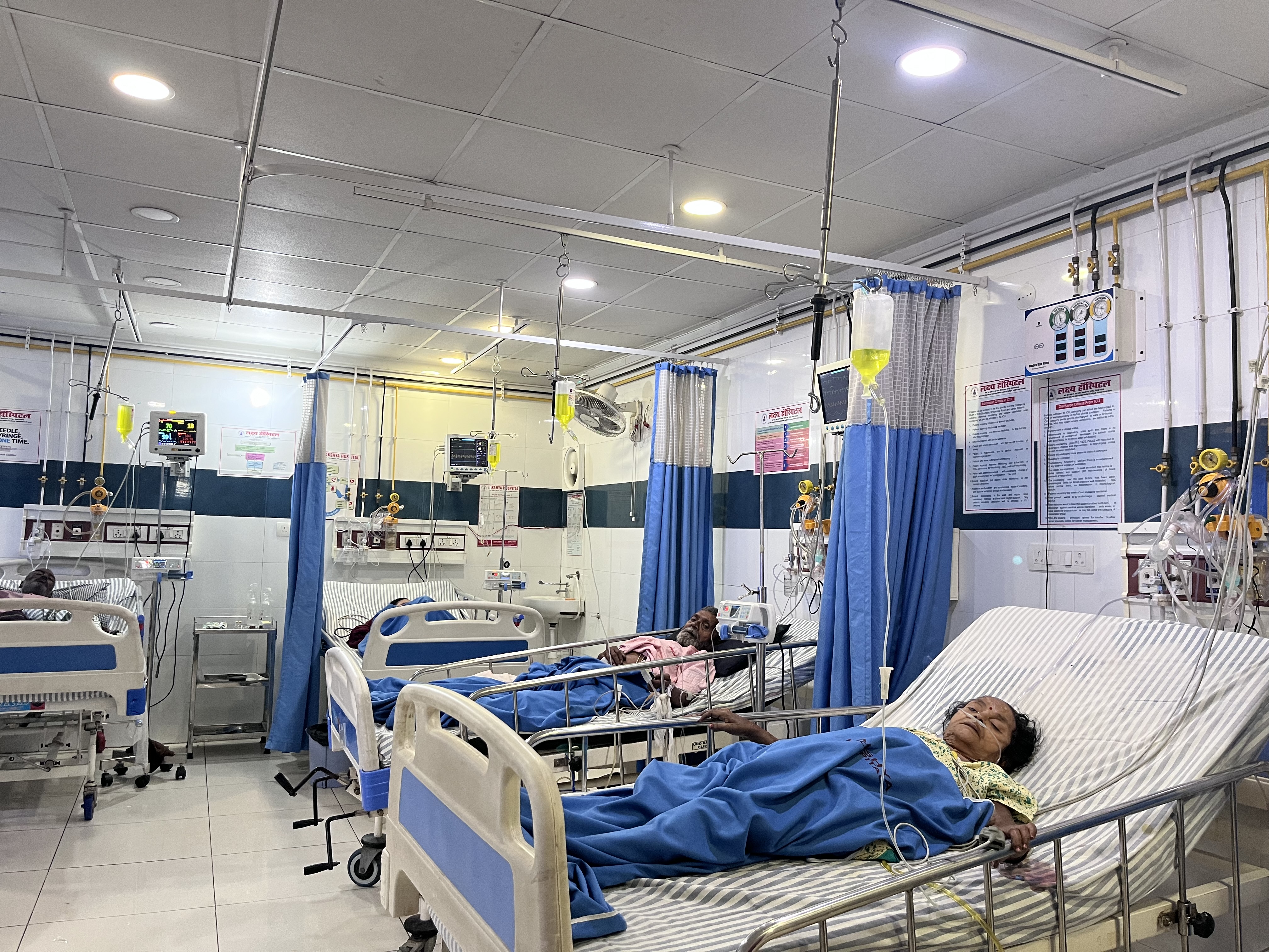 Intensive Care Unit (ICU)